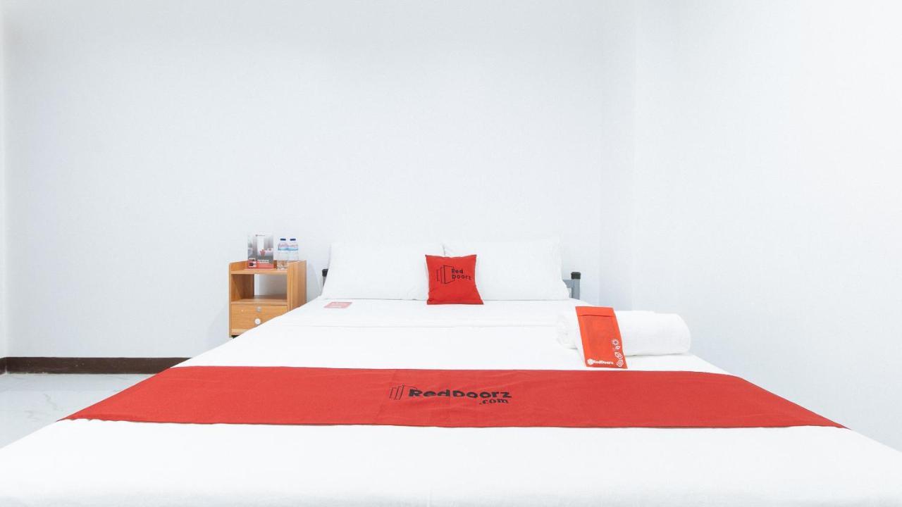 Reddoorz At Good 101 Paranaque Paranaque City Экстерьер фото