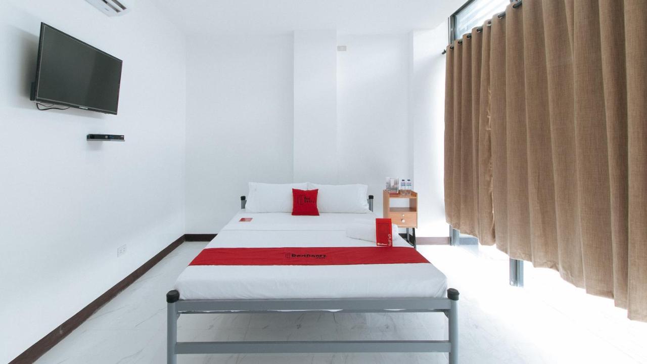 Reddoorz At Good 101 Paranaque Paranaque City Экстерьер фото