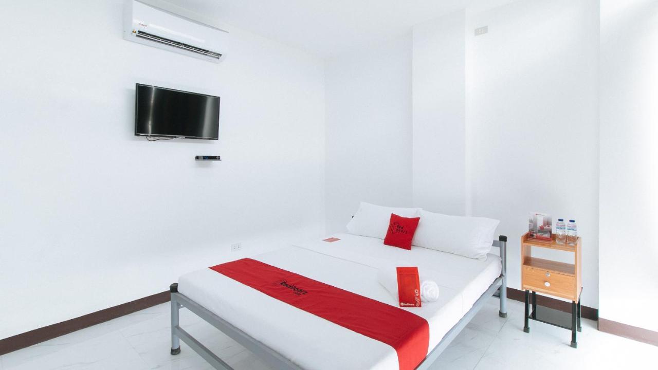 Reddoorz At Good 101 Paranaque Paranaque City Экстерьер фото