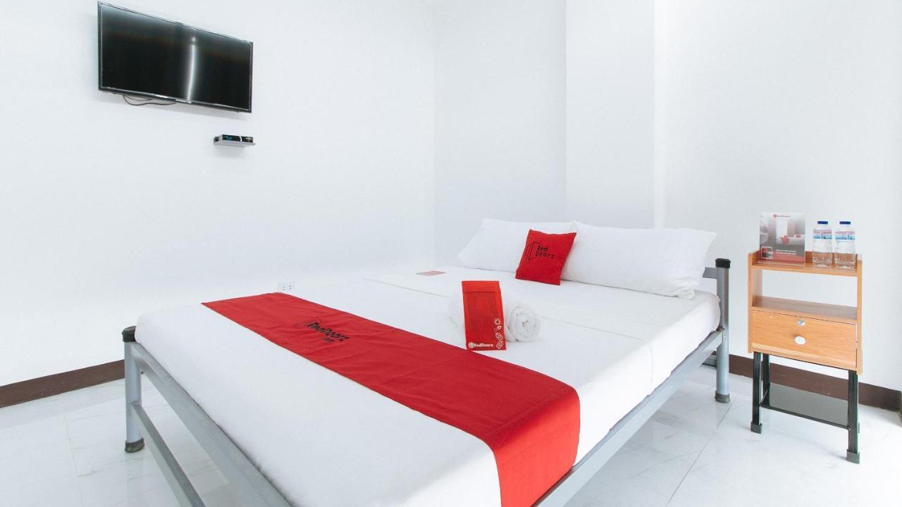 Reddoorz At Good 101 Paranaque Paranaque City Экстерьер фото