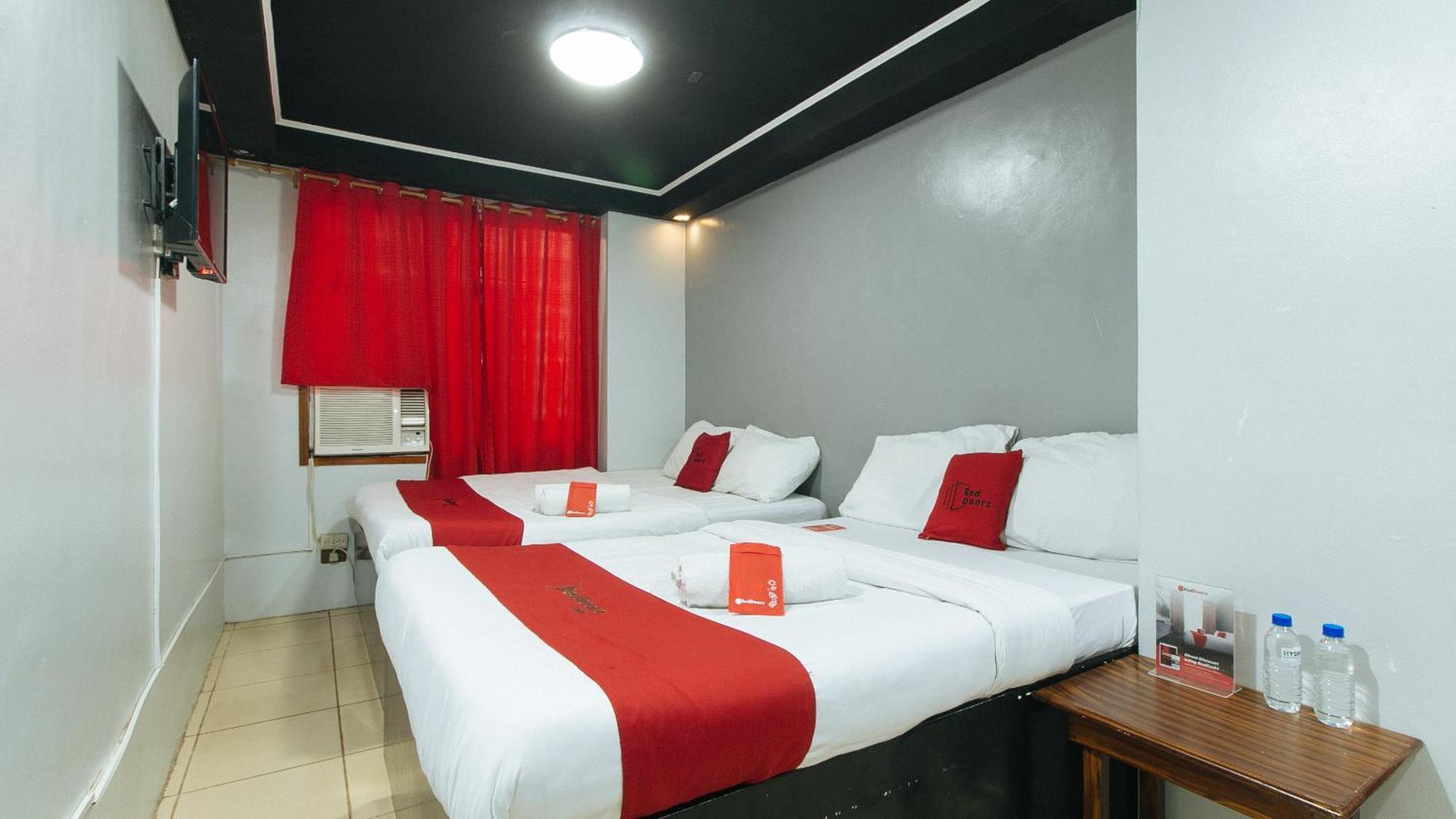Reddoorz At Good 101 Paranaque Paranaque City Экстерьер фото